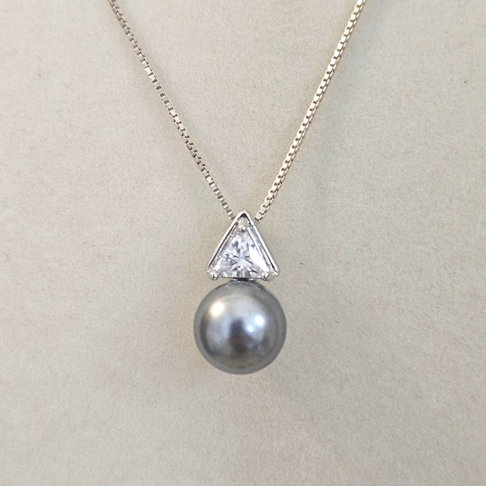 925 Sterling Cubic Zirconia & Gray Pearl Pendant Necklace 925 18" Box Chain